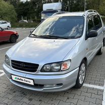 Toyota Picnic 2.0 MT, 2001, 470 320 км, с пробегом, цена 530 000 руб.