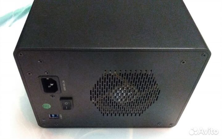 Док-станция дисковое хранилище Orico без хардов