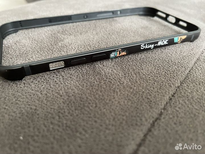 Бампер на iPhone 12 pro max