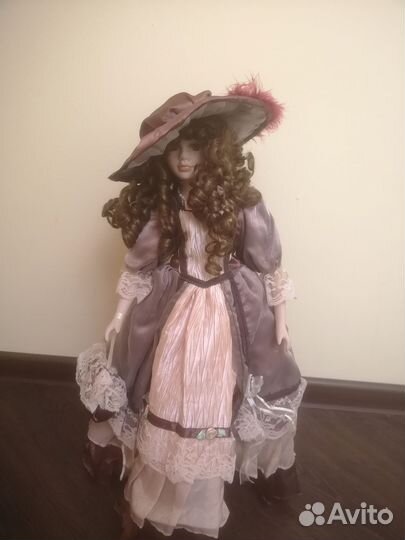 Кукла фарфоровая коллекционная большая