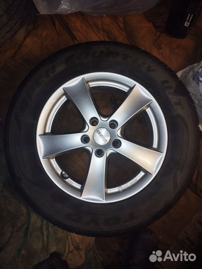 Комплект колес Toyo Open Country U/T 215/65 R16