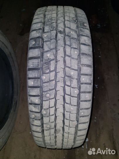 Dunlop SP Winter Ice 01 205/60 R16