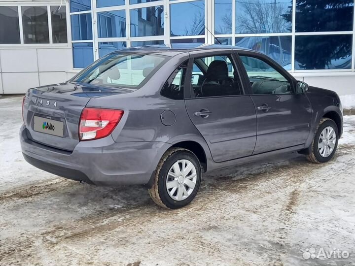LADA Granta 1.6 МТ, 2022