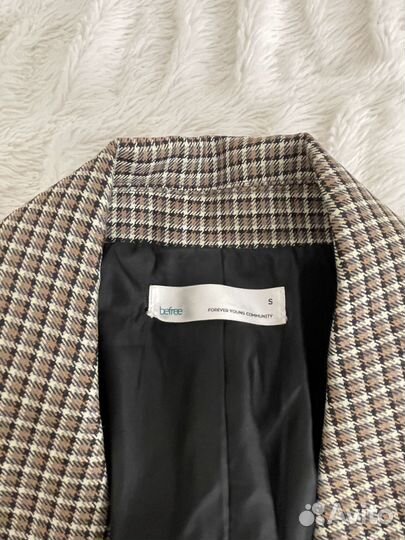 Пиджак женский в клетку