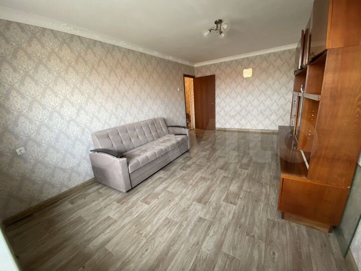 3-к. квартира, 67,8 м², 2/5 эт.