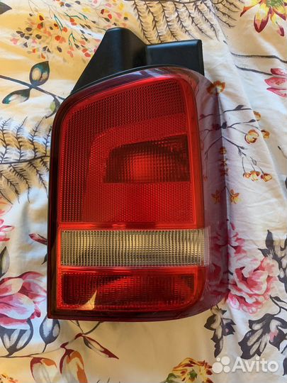 Задний правый фонарь vw t5 рестайл