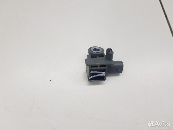 Датчик удара боковой левый (Geely Coolray)