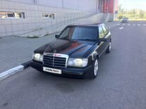 Mercedes-Benz W124 2.0 MT, 1988, 300 000 км, с пробегом, цена 250 000 руб.