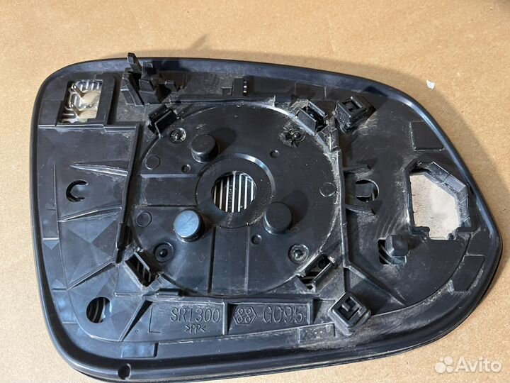 Левое зеркало заднего вида Toyota RAV4 40