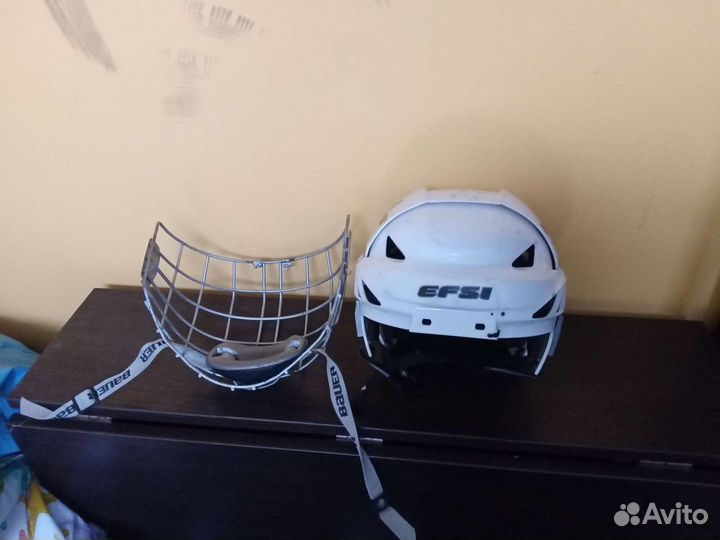 Шлем хоккейный с маской