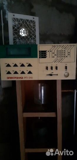 Приёмник с часами