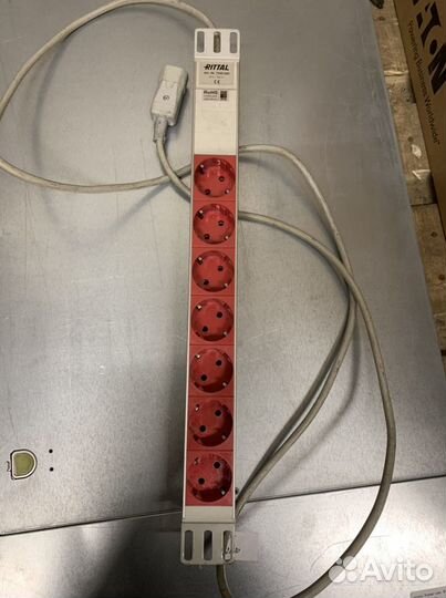 Блоки розеток Rittal для шкафов