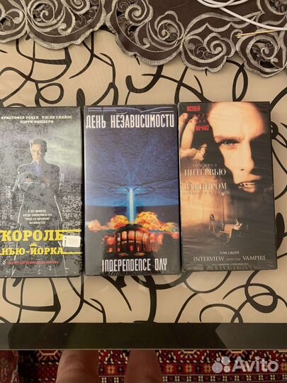 Видеокассеты с фильмами