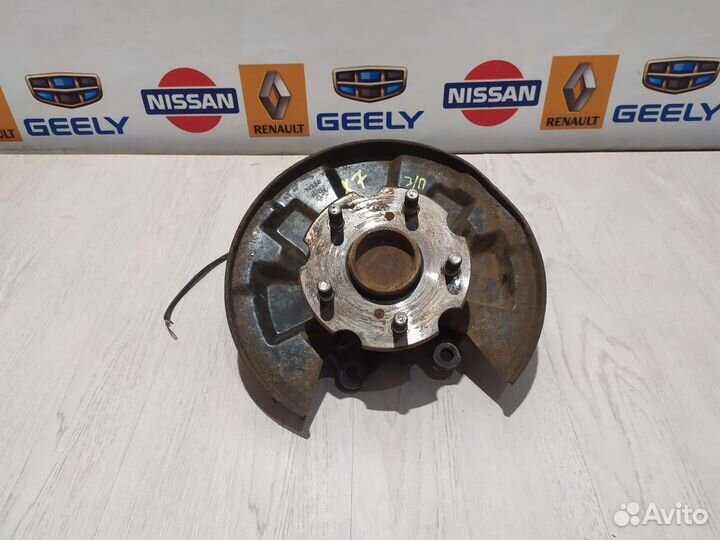 Кулак поворотный Цапфа Ступица в сборе Geely emgra