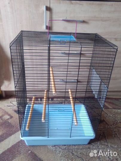 Продам клетку для попугая б/у