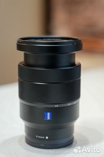 Объектив Sony Vario-Tessar T* FE 16-35mm f/4.0 ZA