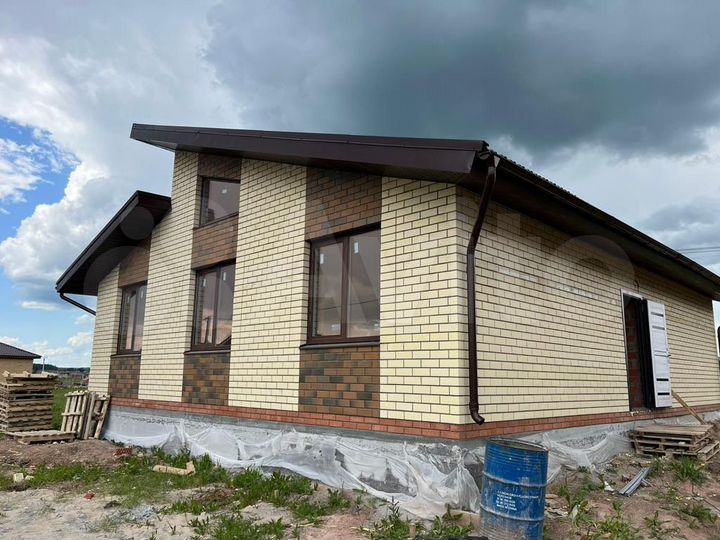 Дом 100 м² на участке 5,4 сот.