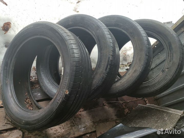 Continental ContiPremiumContact 2 215/55 R18