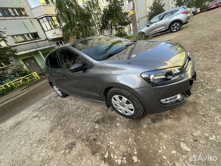 Volkswagen Polo 1.2 МТ, 2011, битый, 192 500 км