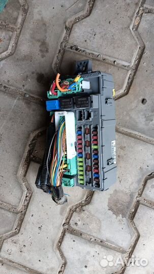 Блок предохранителей салонный Хонда Аккорд 8
