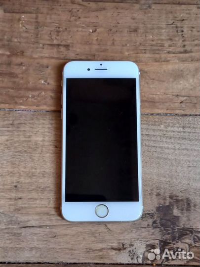 iPhone 6S, 32 ГБ