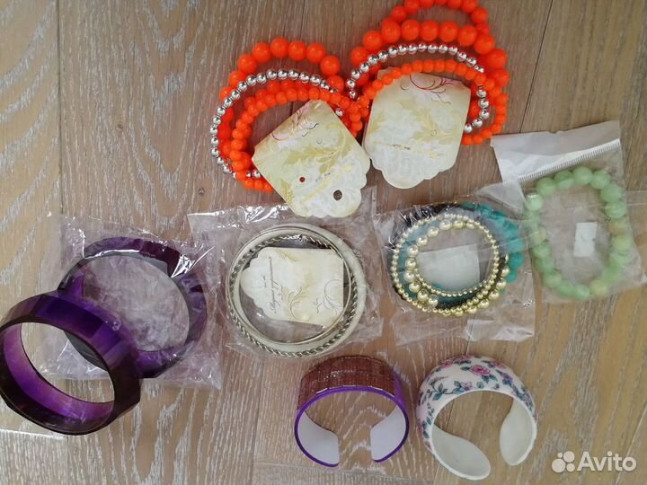 Браслеты бижутерия