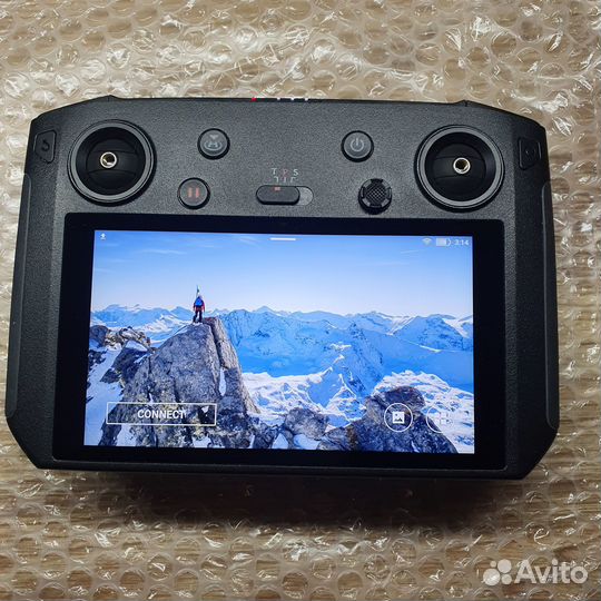 Пульт для дронов DJI SmartController, RM500