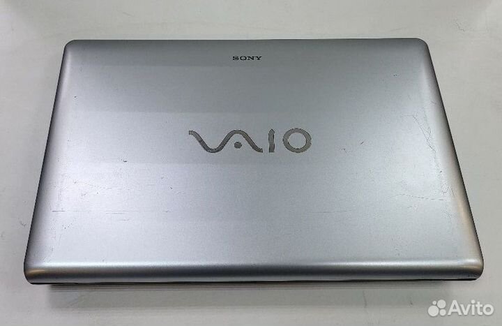 Ноутбук Sony pcg-61611v