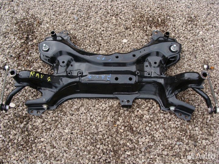 Подрамник передний Тойота Рав 4 40 кузов