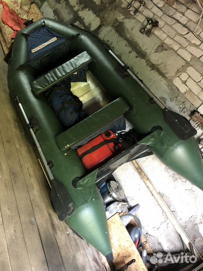 Лодка Nissamaran 320 tornado