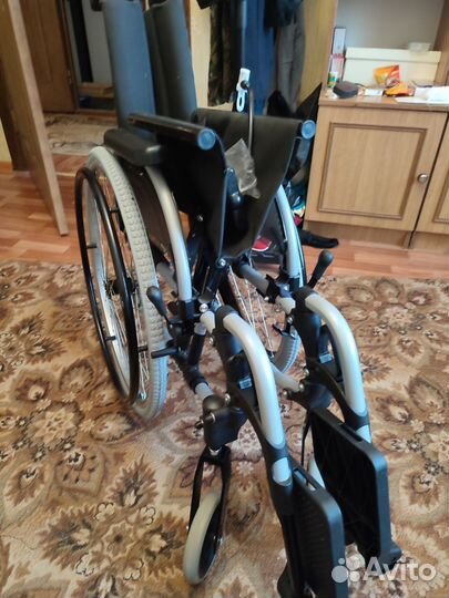 Коляска инвалидная