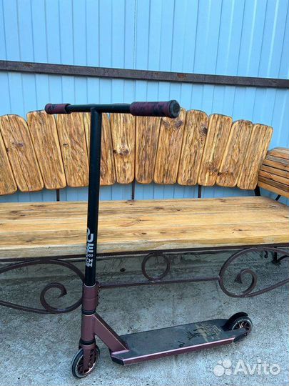 Трюковой самокат Duker303