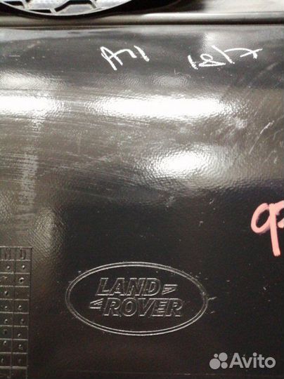 Обшивка двери передняя левая Land Rover Freelander
