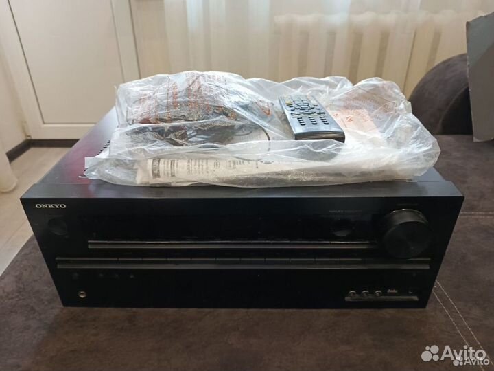 Av ресивер onkyo tx nr 525