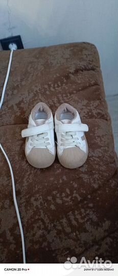 Кроссовки детские