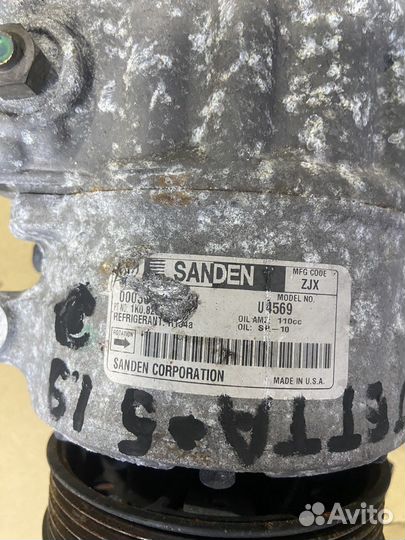 Компрессор кондиционера 1.9 BXE Volkswagen Jetta 5