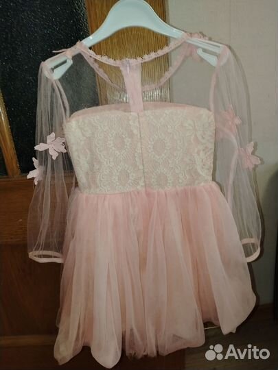 Платье нежное