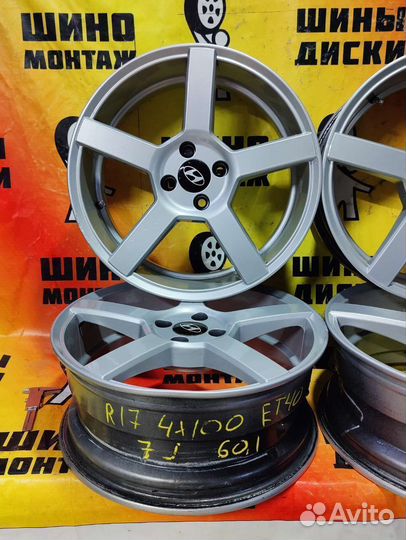 Литые диски R17 4*100 et40 dia 54.1