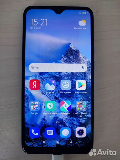 Xiaomi Redmi 8, 4/64 ГБ