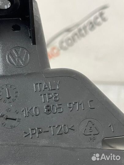 Воздухозаборник Skoda Yeti 1.2 2013