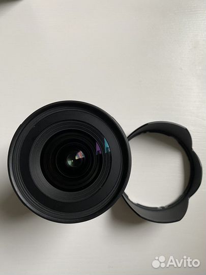 Широкоугольный объектив Sigma AF 20mm f1.8