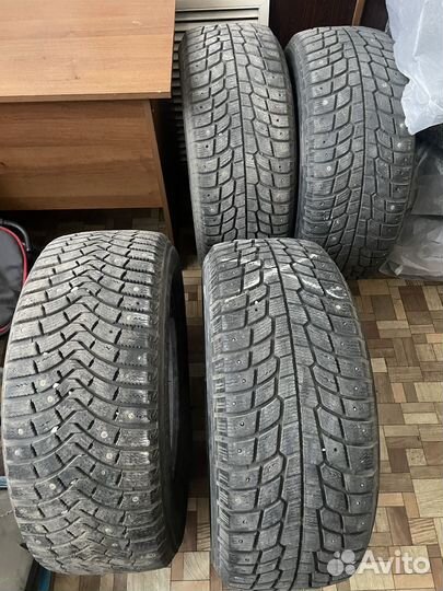 Michelin 4X4 A/T 255/55 R18