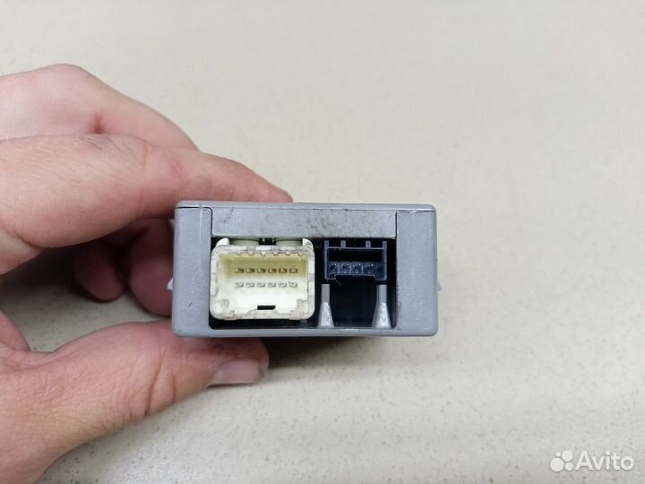 Блок электронный Land Cruiser (150) -Prado 2009