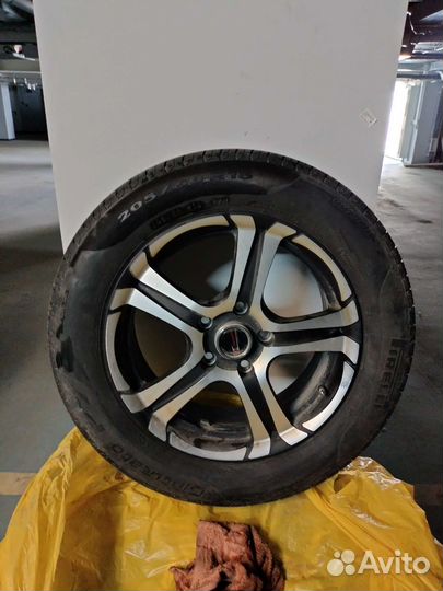 Pirelli Cinturato P7 205/60 R16