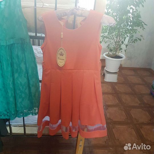 Платье на девочку