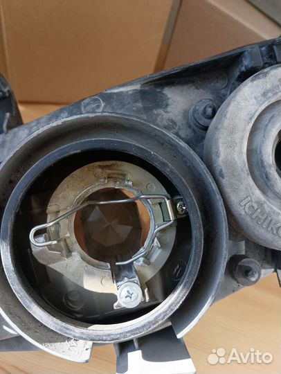 Фары nissan sunny FB15