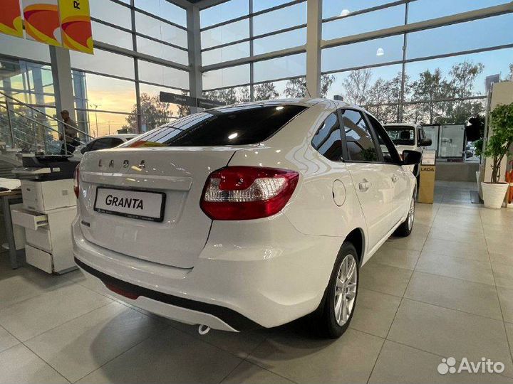 LADA Granta 1.6 МТ, 2024