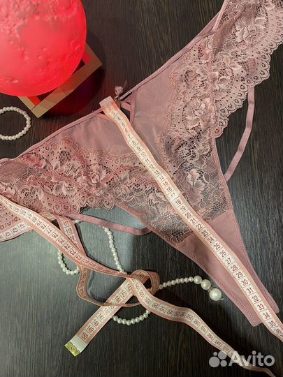 Новые женские трусики стринги Hunkemoller