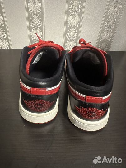 Кроссовки nike air jordan 1 low женские