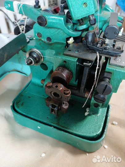 Оверлок yamata GN1-2D